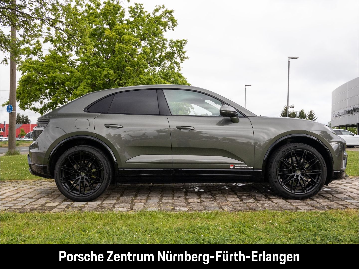 Porsche Macan Turbo Sitzbelüftung Matrix-LED Head-Up-Dis