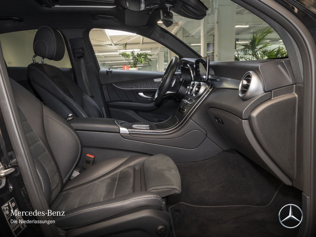 Mercedes-Benz GLC 300 de 4M Coupe - Samsaru's Car Outlet