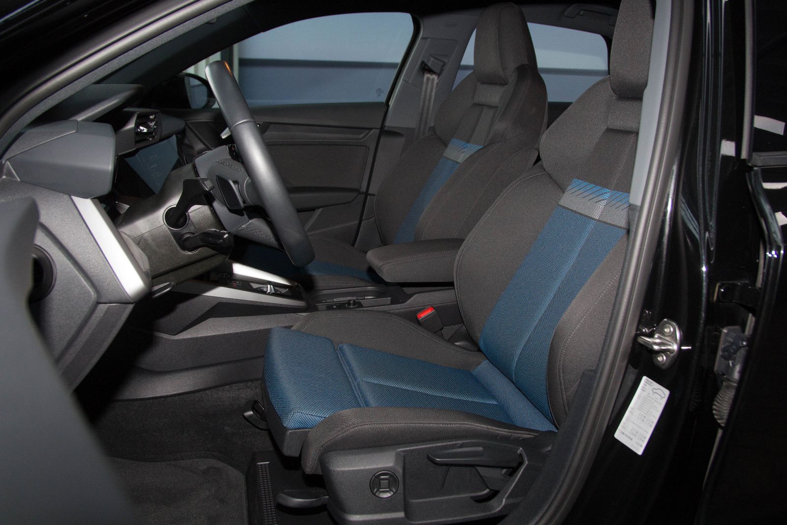 Audi A3 Sportback 35 TFSI Advanced MHEV LED/SHZG/VIRT