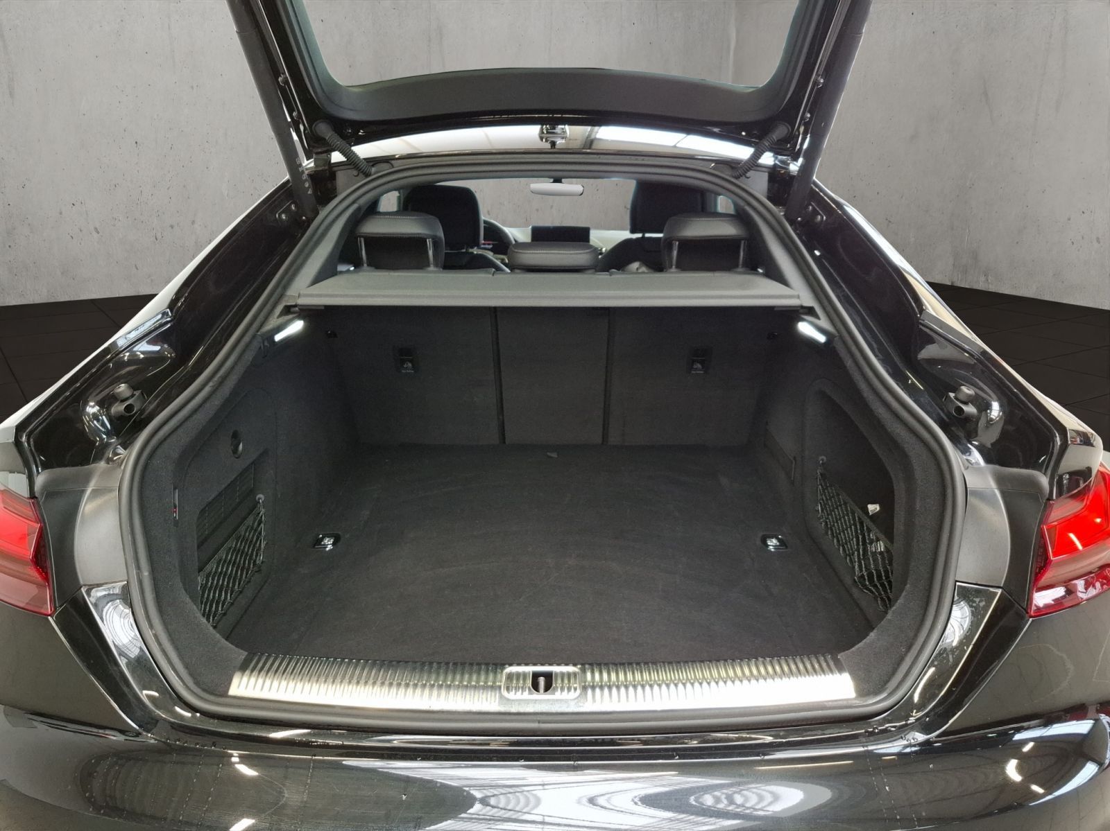 Audi A5 Sportback S line business 40 TDI quattro 150(