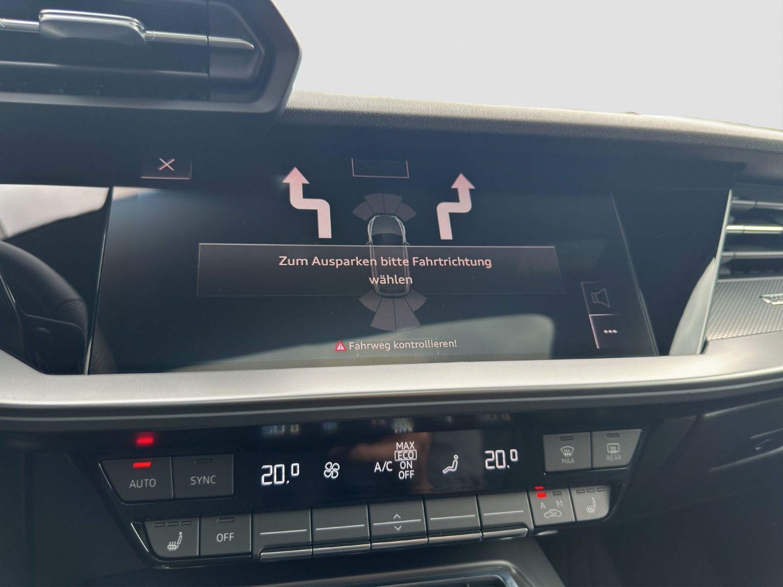 Audi A3 Sportback 45 TFSI e S line - Samsaru's Car Outlet