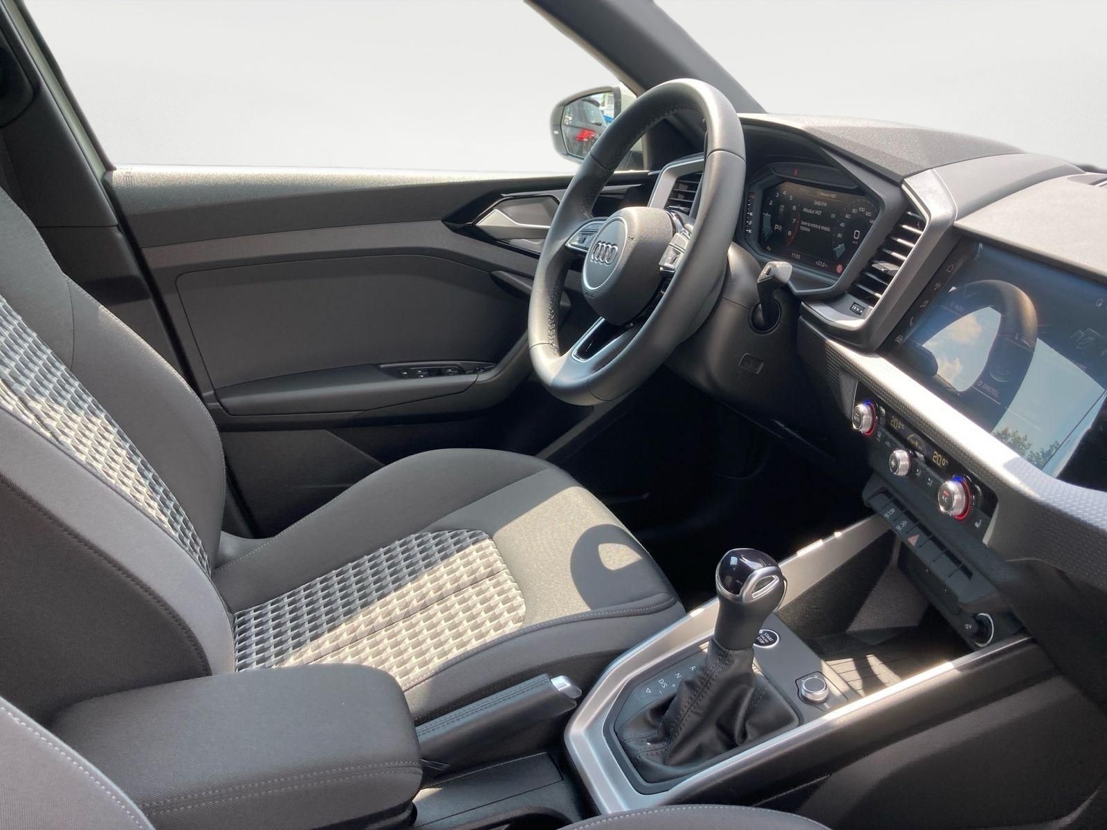 Audi A1 Sportback S-LINE 30TFSI - Samsaru's Car Outlet