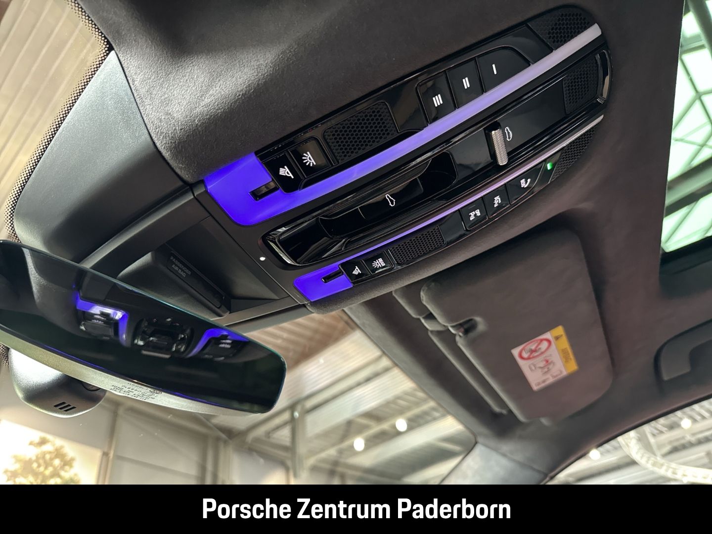 Porsche Cayenne Turbo Burmester Luftfederung LED-Matrix