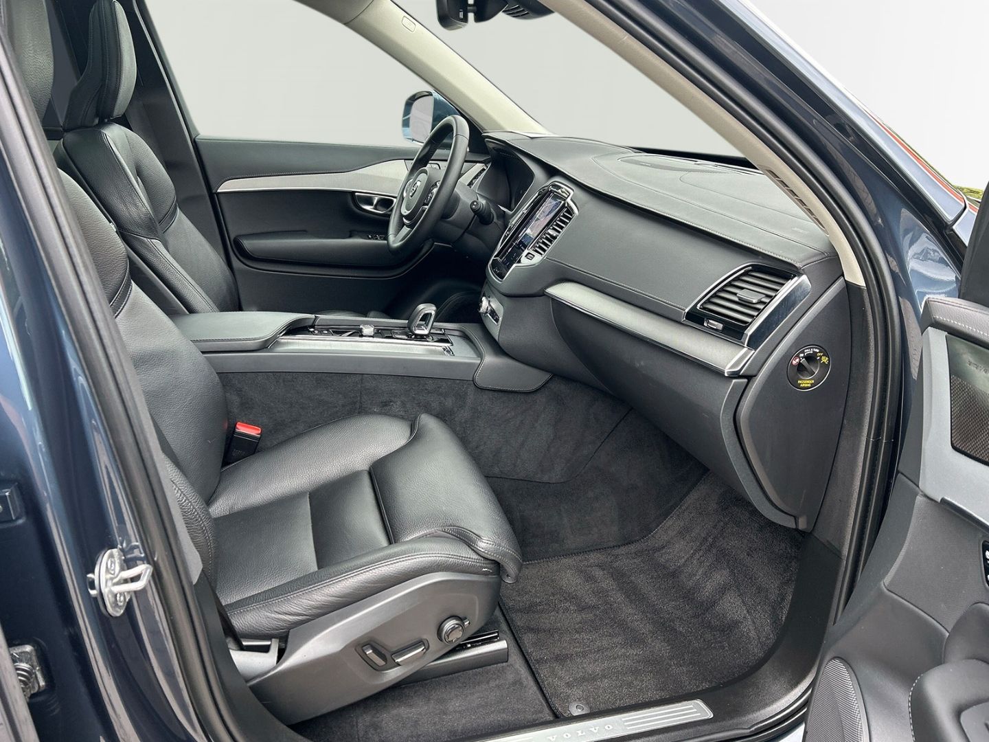 Volvo XC90 B5 Diesel AWD Plus Bright 7-Sitzer 20'' All
