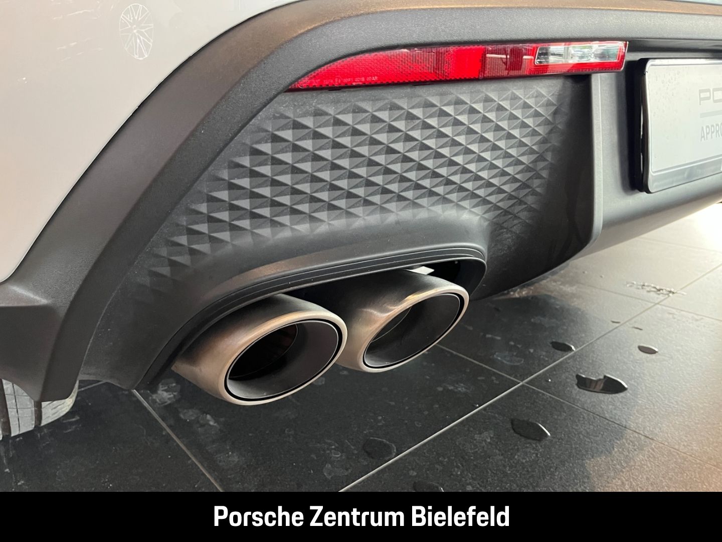 Porsche Macan S Luftfederung Panorama Rückfahrkamera LED