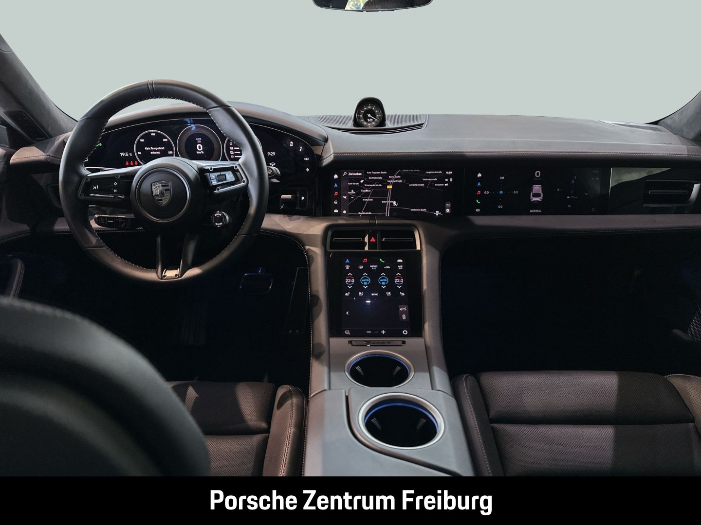 Porsche Taycan Turbo S Cross Turismo Burmester InnoDrive