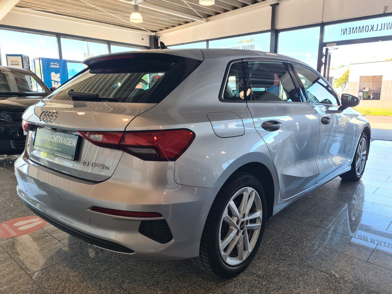 Audi A3 Sportback 40 TFSI e - Samsaru's Car Outlet