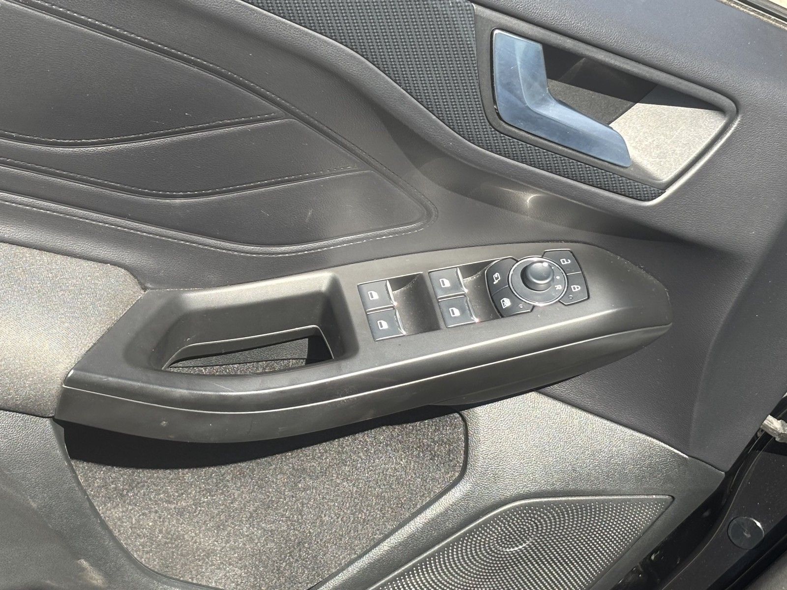 Ford Focus Turnier ST-Line 155PS Rf-Kamera