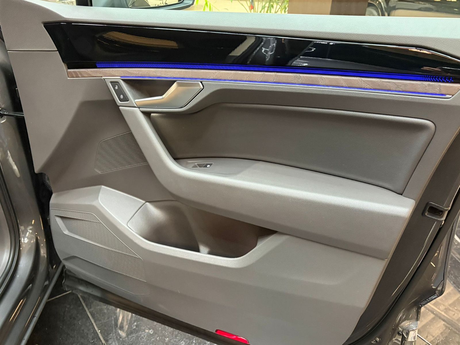 Volkswagen Touareg Atmosphere 4Motion virtual Memory AHK