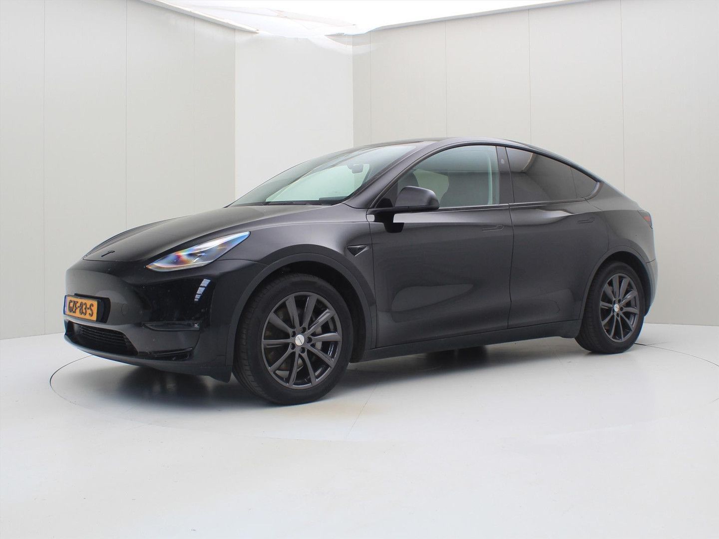 Tesla Model Y Long Range AWD 75kWh 351pk AMD RYZEN HW4