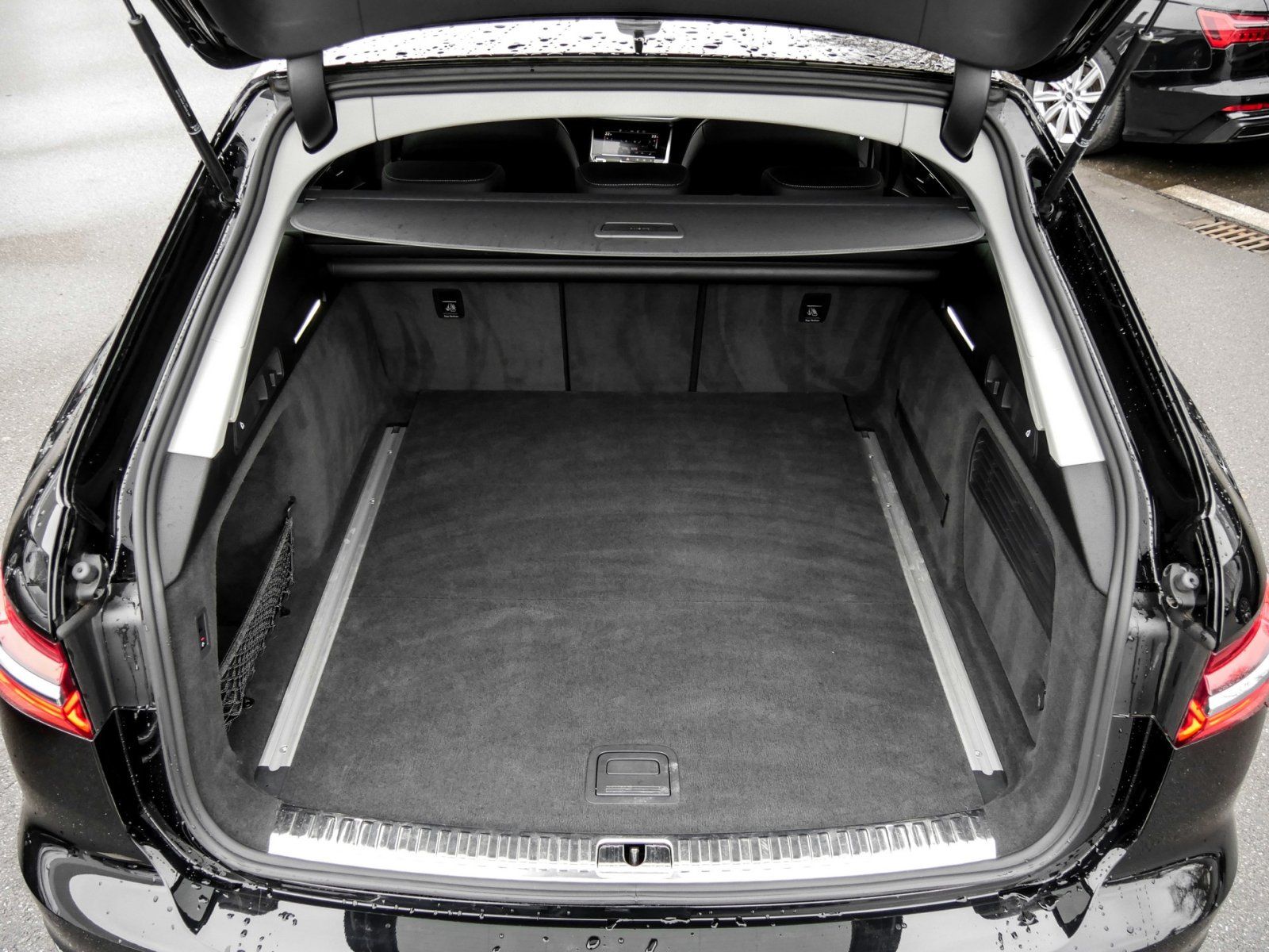 Audi A6 Avant 40 TDI quattro - Samsaru's Car Outlet