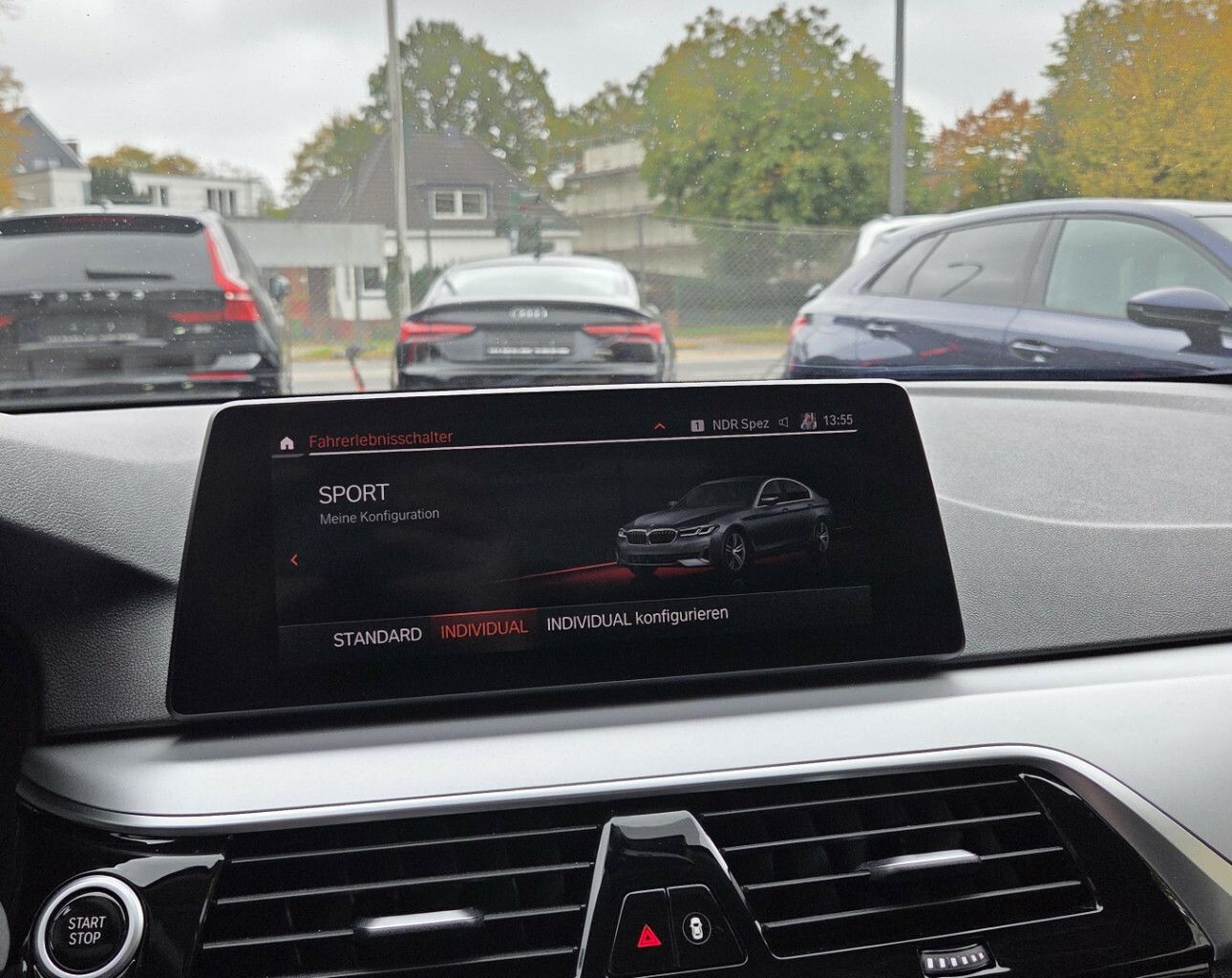 BMW 545e xDrive Limo.LED.GSD.HuD.Nav.Leder.Cam.SHZ