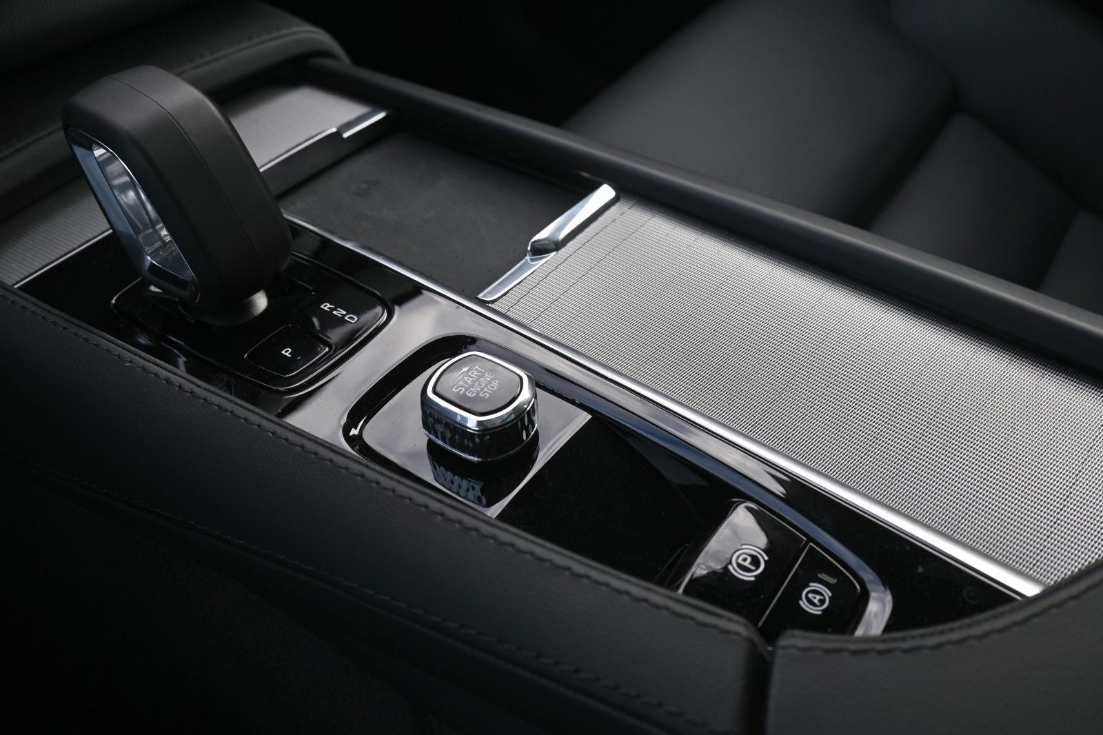 Volvo XC90 B5 D AWD Bright*STDHZG*360°*ACC*AHK