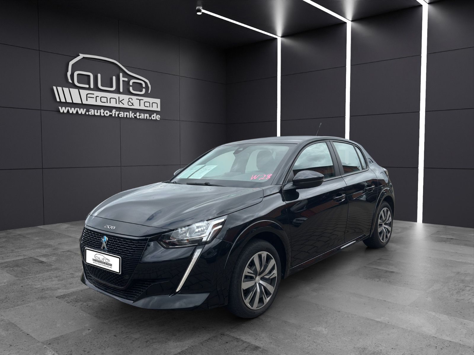 Peugeot 208 eActive - Samsaru's Car Outlet