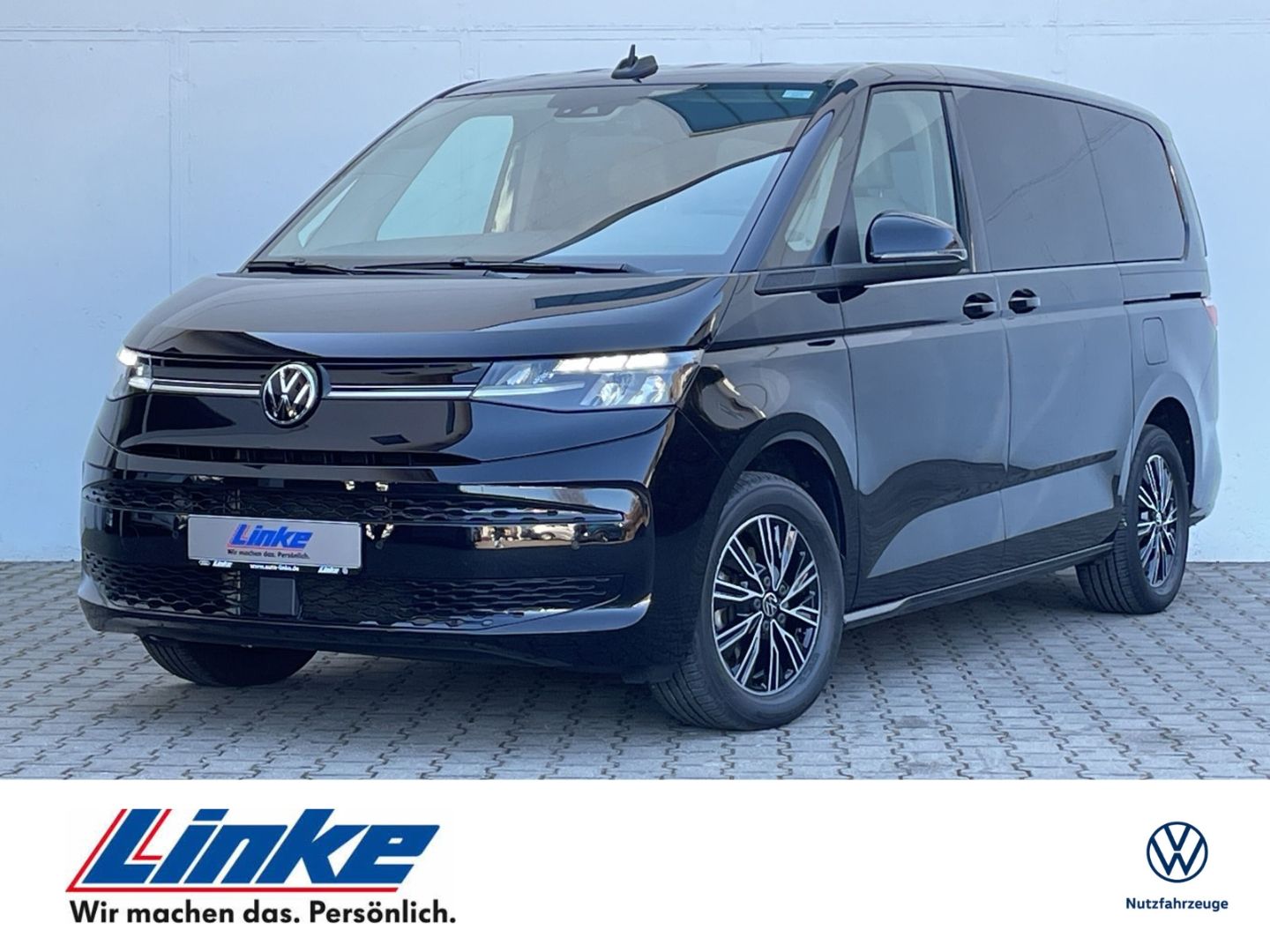 Volkswagen T7 Multivan 2.0 TDI DSG - Samsaru's Car Outlet