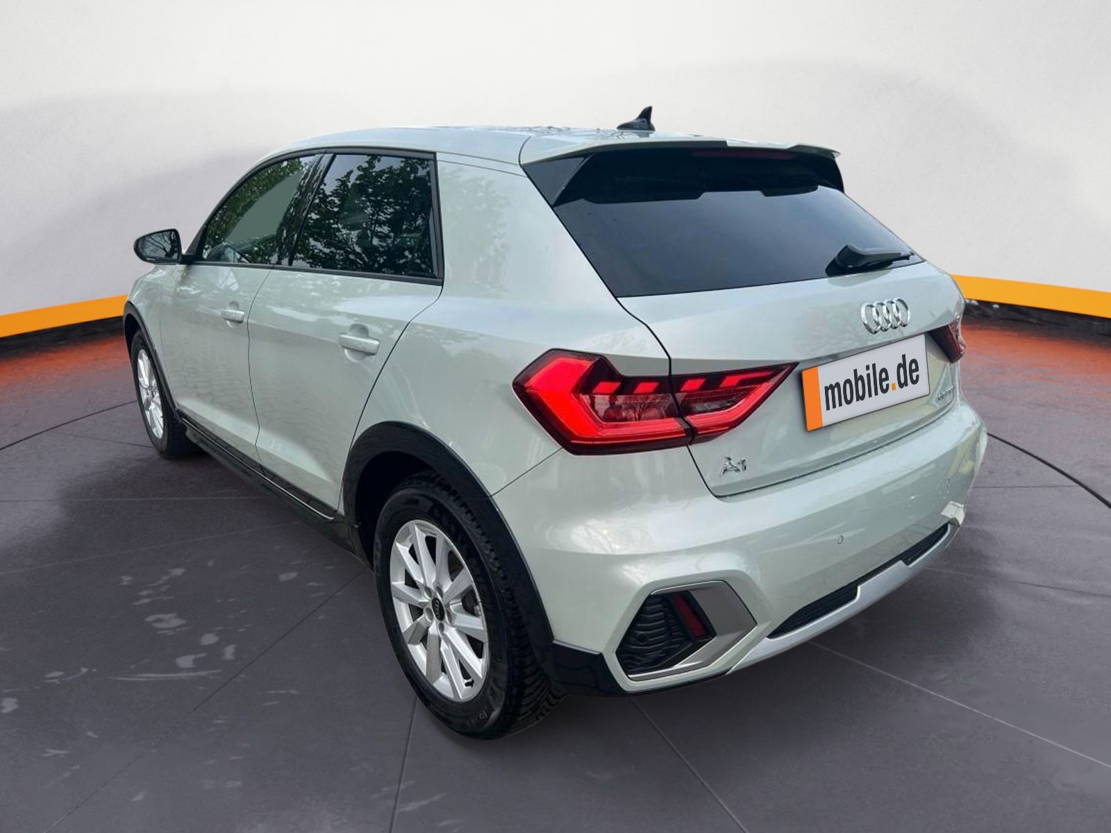 Audi A1 allstreet 30 TFSI S tronic - Samsaru's Car Outlet