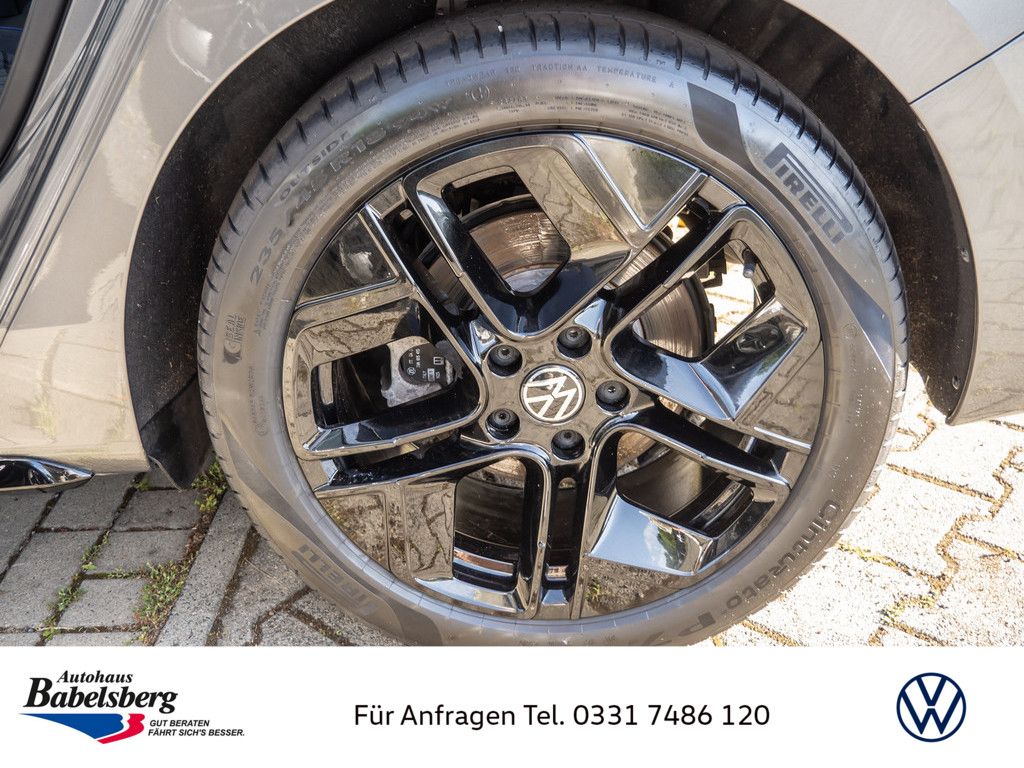 Volkswagen Passat Variant 2.0TDI 4M DSG R-Line LED NAVI AHK