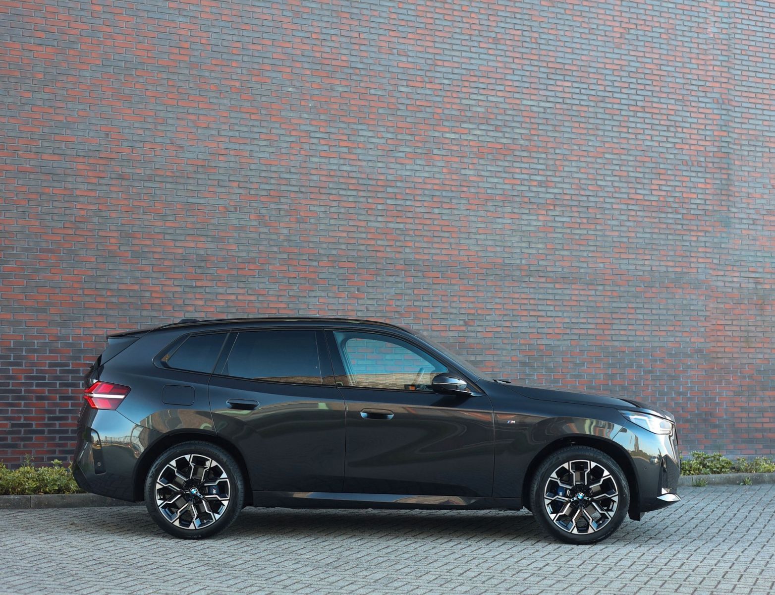 BMW X3 30 e xDrive M Sport - Samsaru's Car Outlet