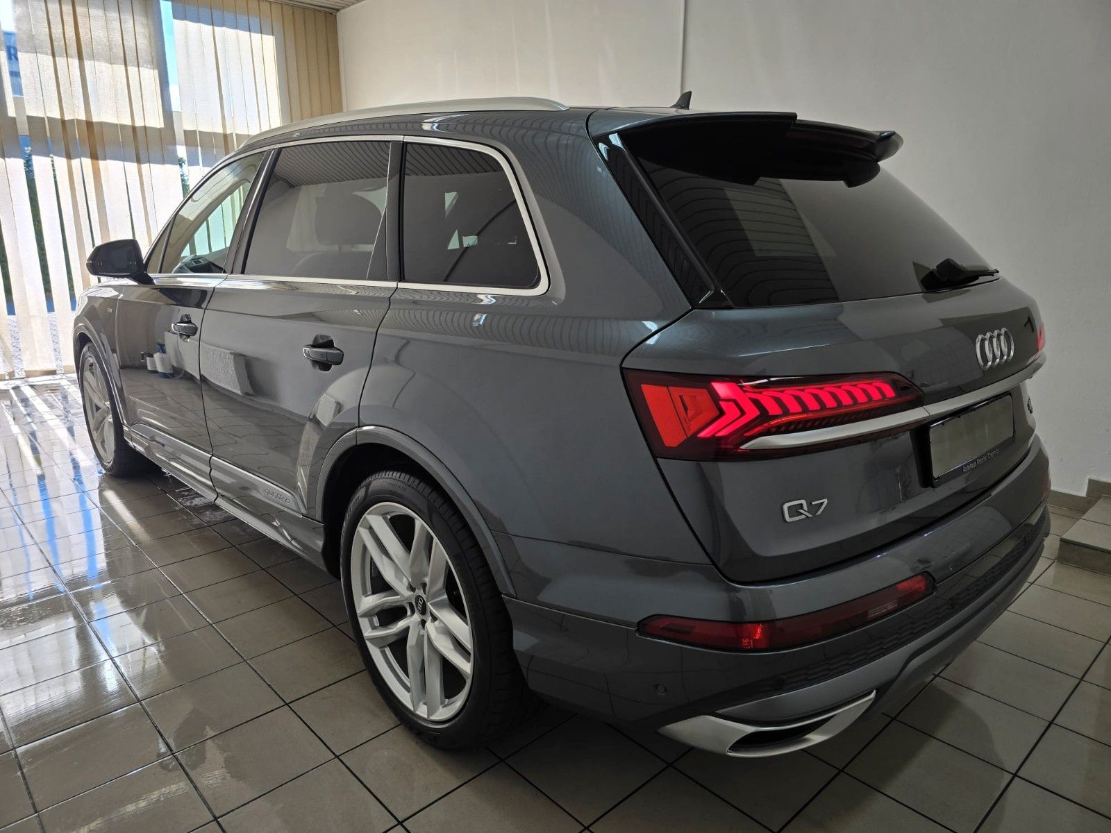 Audi Q7 50 TDI qu. S Line Panorama Luft B&O 21"