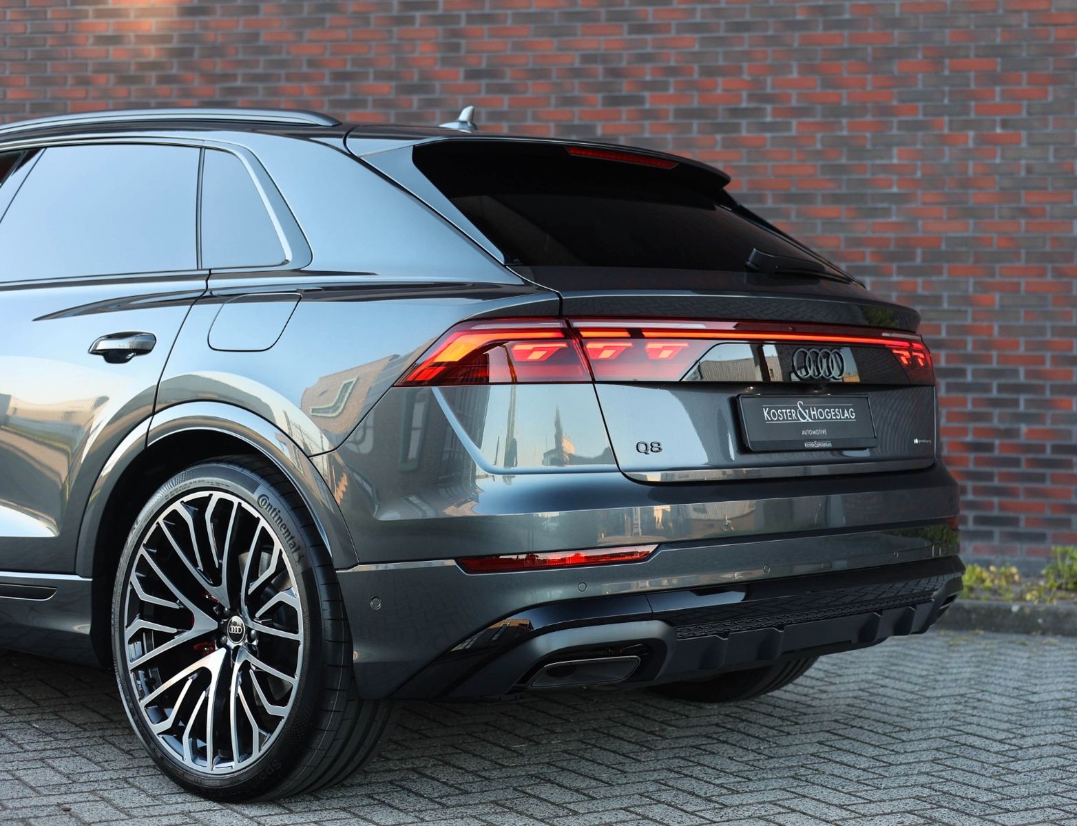Audi Q8 60 TFSIe Quattro Advanced - Samsaru's Car Outlet