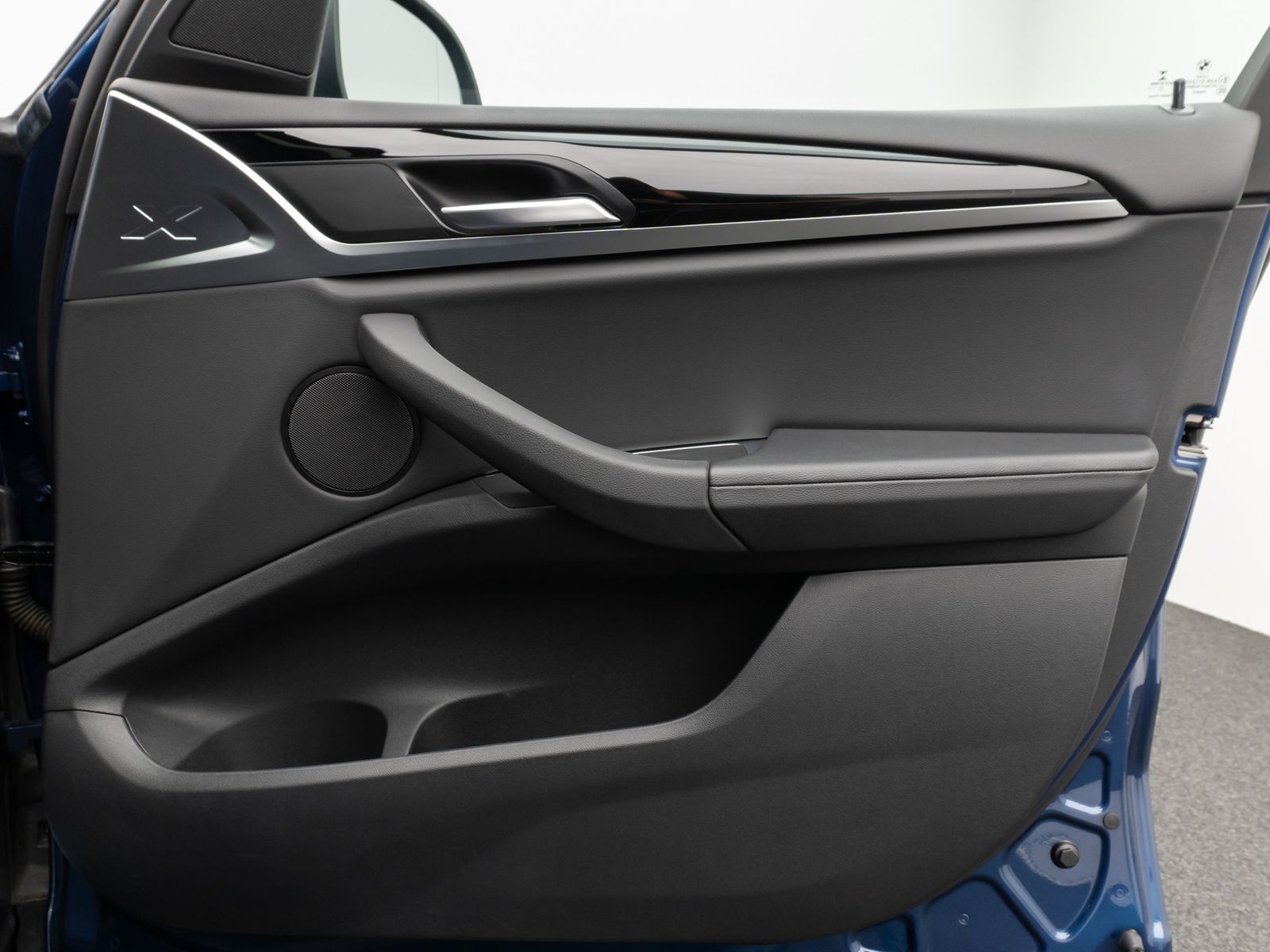 BMW X3 xD30i Sport - Samsaru's Car Outlet