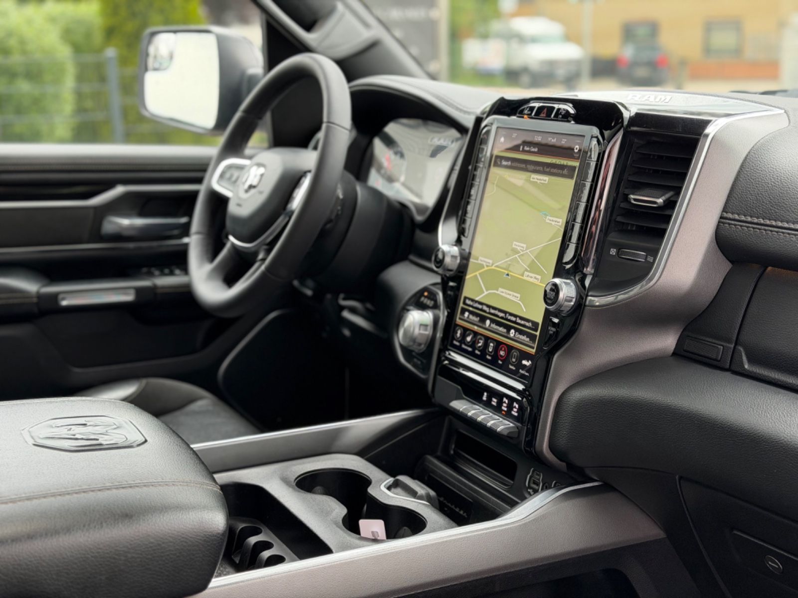 Dodge RAM 1500 5.7 Laramie Sport/Night/Sport-Aga/LPG
