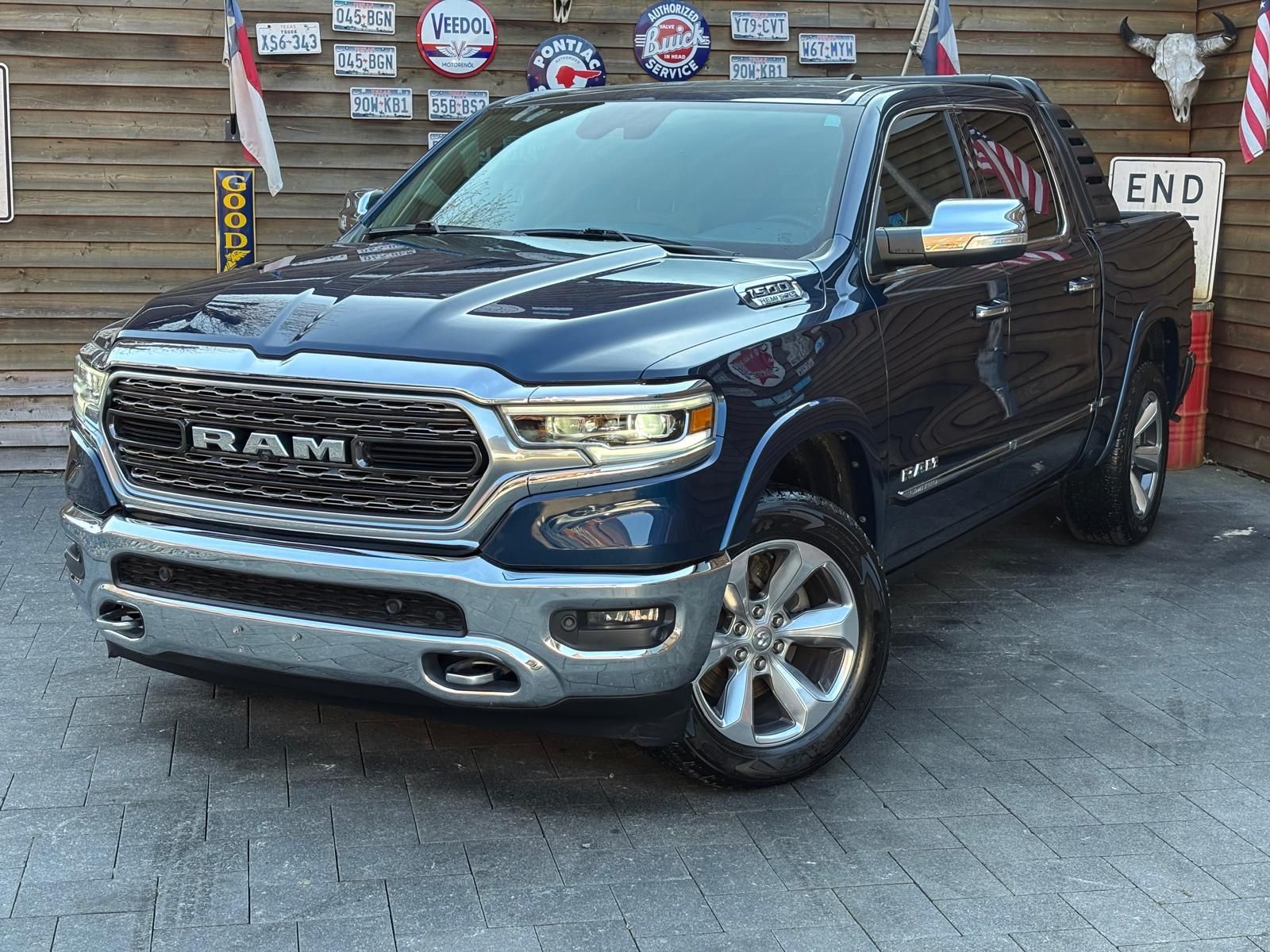 Dodge RAM 1500 5,7 Limited 360° 12´´ Navi H&K AHK
