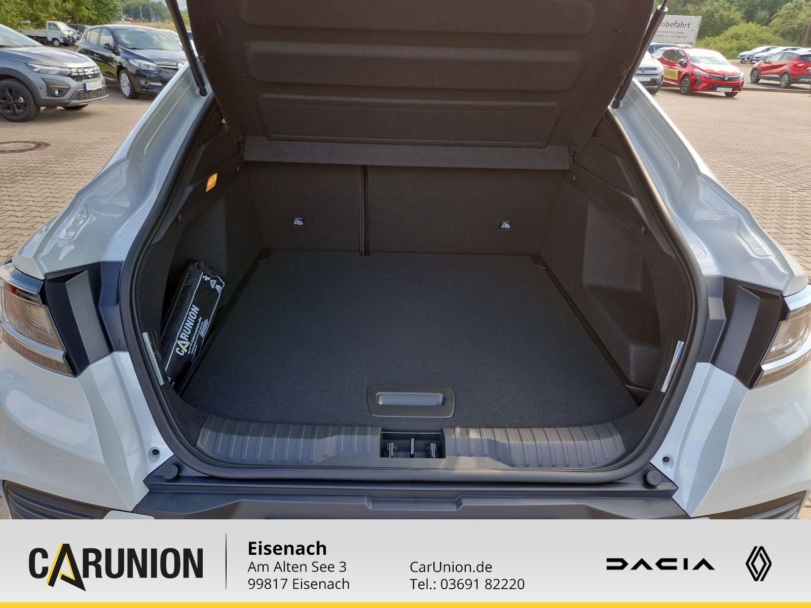 Renault Arkana TECHNO Mild Hybrid - Samsaru's Car Outlet