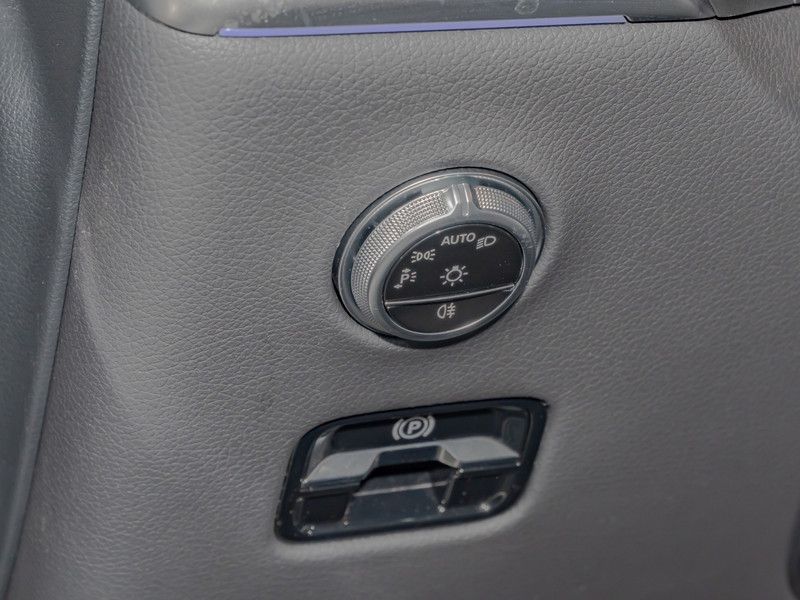 Mercedes-Benz GLC 300 d 4M AMG-Sport/Pano/AHK/Night/Distr/20'