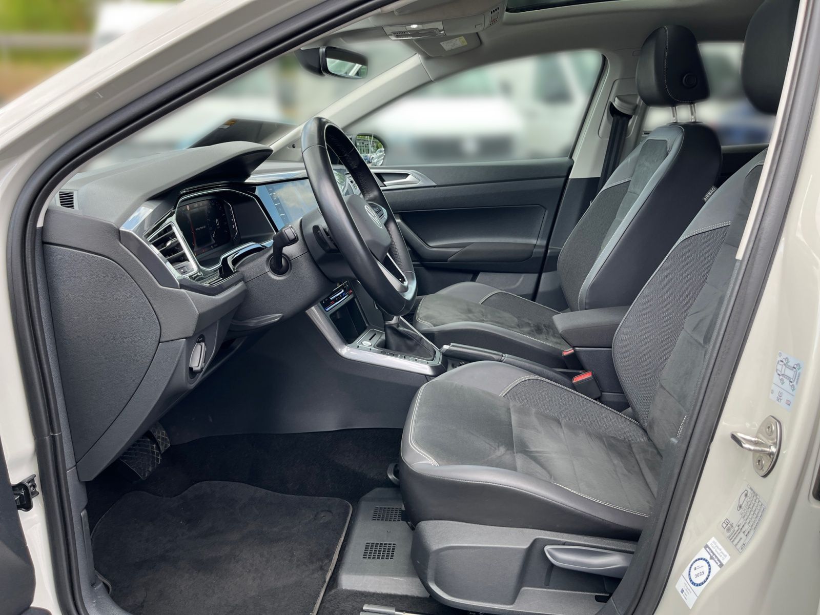 Volkswagen Taigo Style 1.5 TSI DSG - Samsaru's Car Outlet
