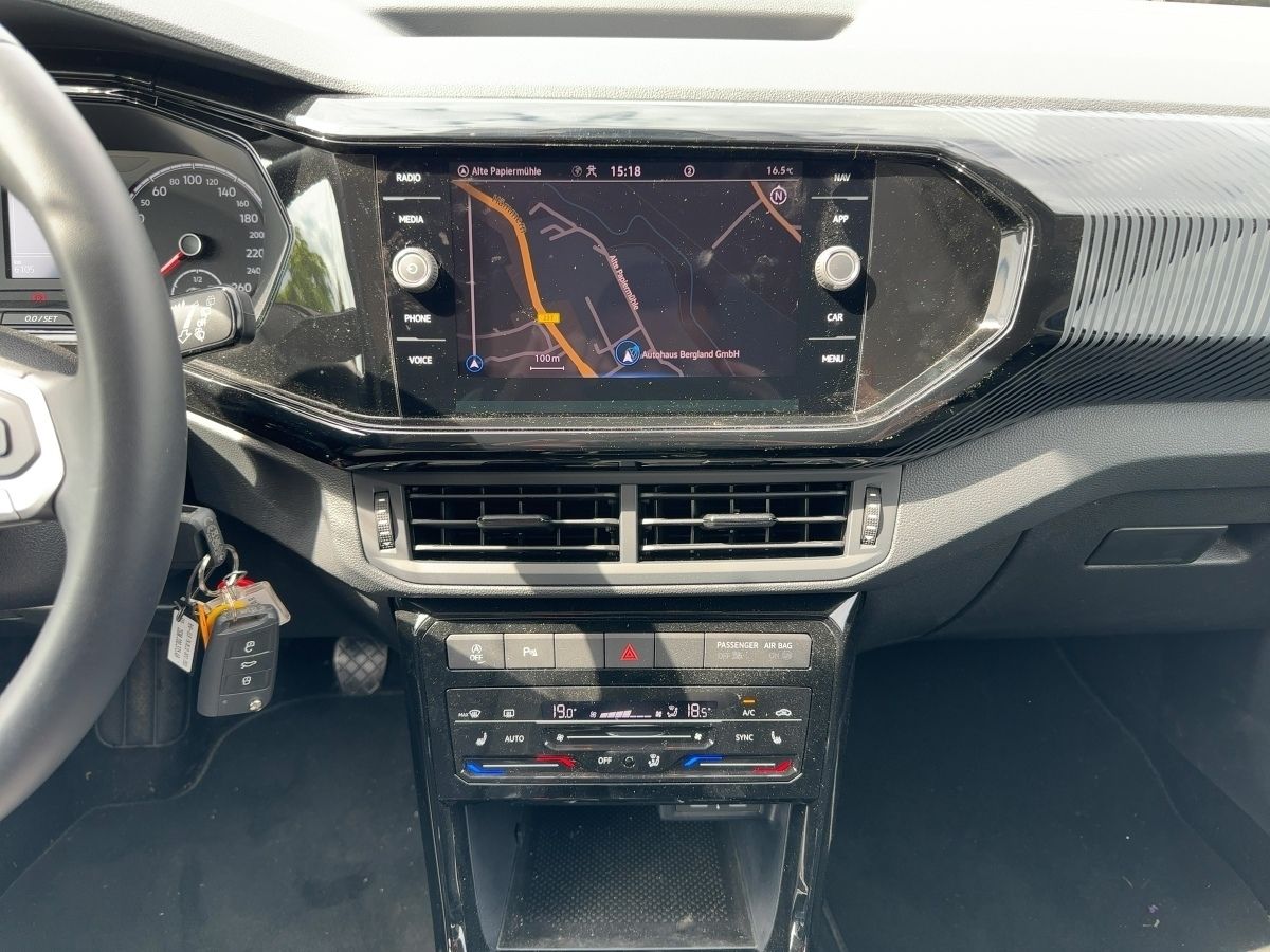 Volkswagen T-Cross Life - Samsaru's Car Outlet