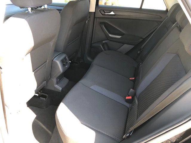 Volkswagen T-Roc R Line - Samsaru's Car Outlet