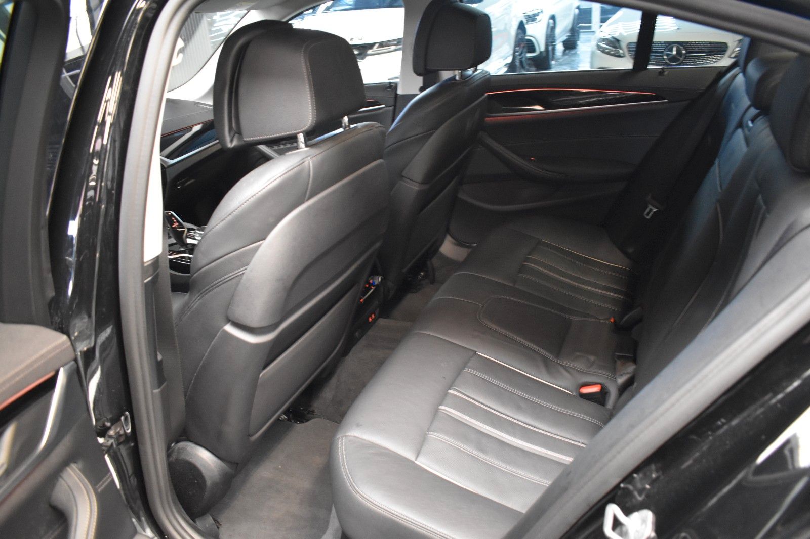BMW 520 d xDrive Luxury Line*HEAD-UP*ASSIST*HIFI*LED