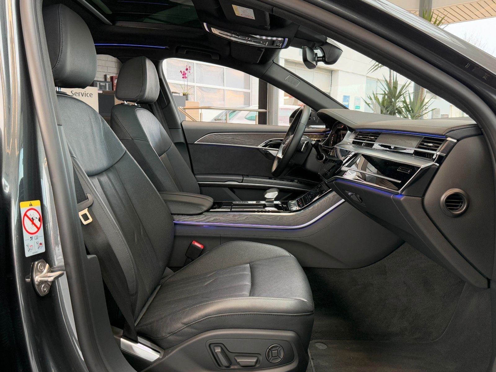Audi A8 55 TFSI quattro S-Line - Samsaru's Car Outlet