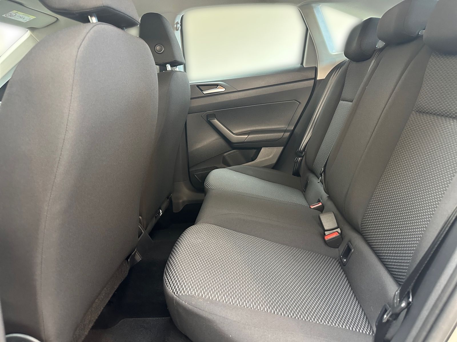 Volkswagen Taigo 1.0 TSI - Samsaru's Car Outlet