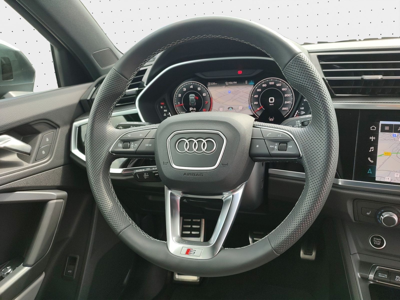 Audi Q3 45 2.0 TFSI quattro S-line - Samsaru's Car Outlet