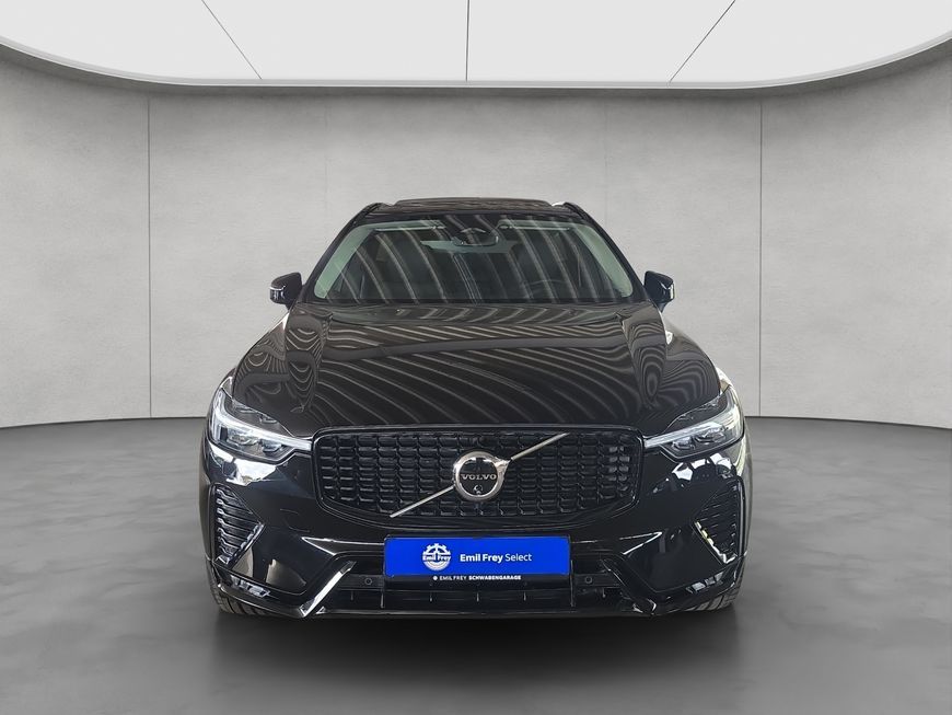 Volvo XC60 B5 B AWD Plus Dark 184 kW, 5-türig