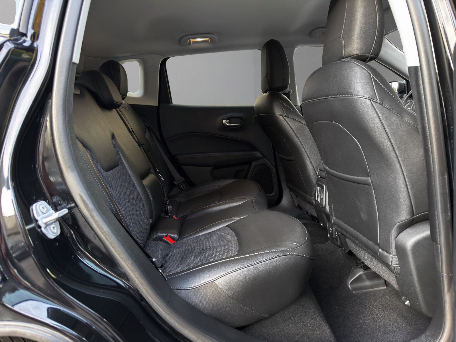 Jeep COMPASS 2.0 LIMITED 4WD*Aut.*Navi*Leder*AHK*ACC*