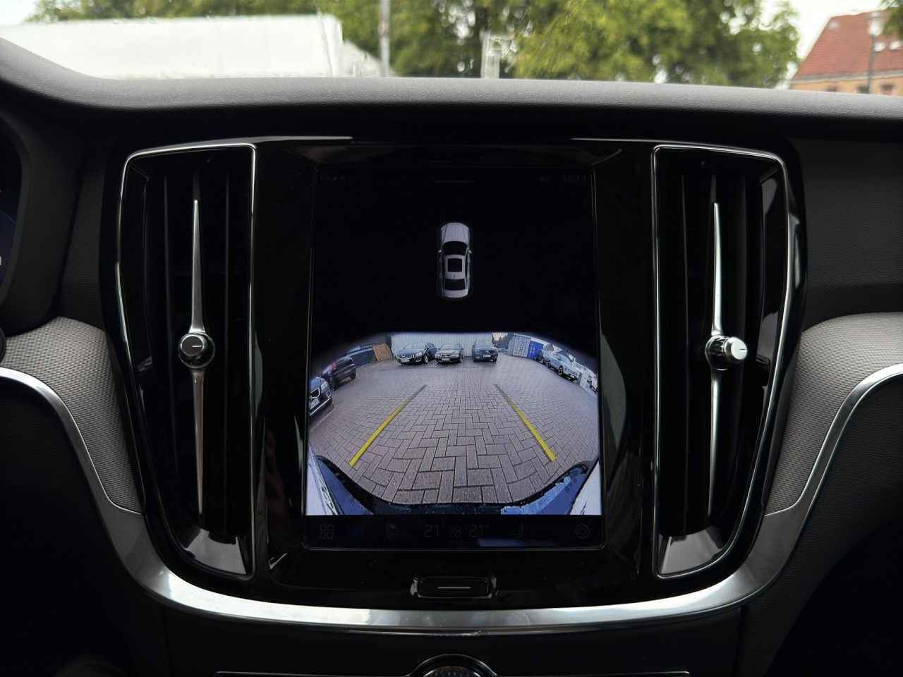 Volvo S60 B4 Plus Dark/Leder/Navi/Pano/Standhz/20Zoll