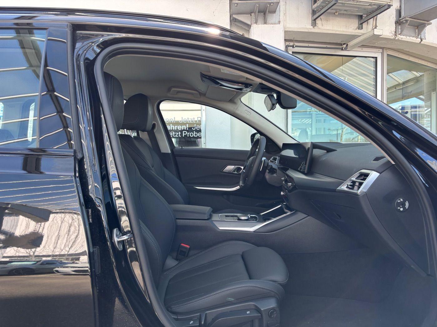 BMW 330e Touring AHK/HeadUp/360 GARANTIE bis 12/2029