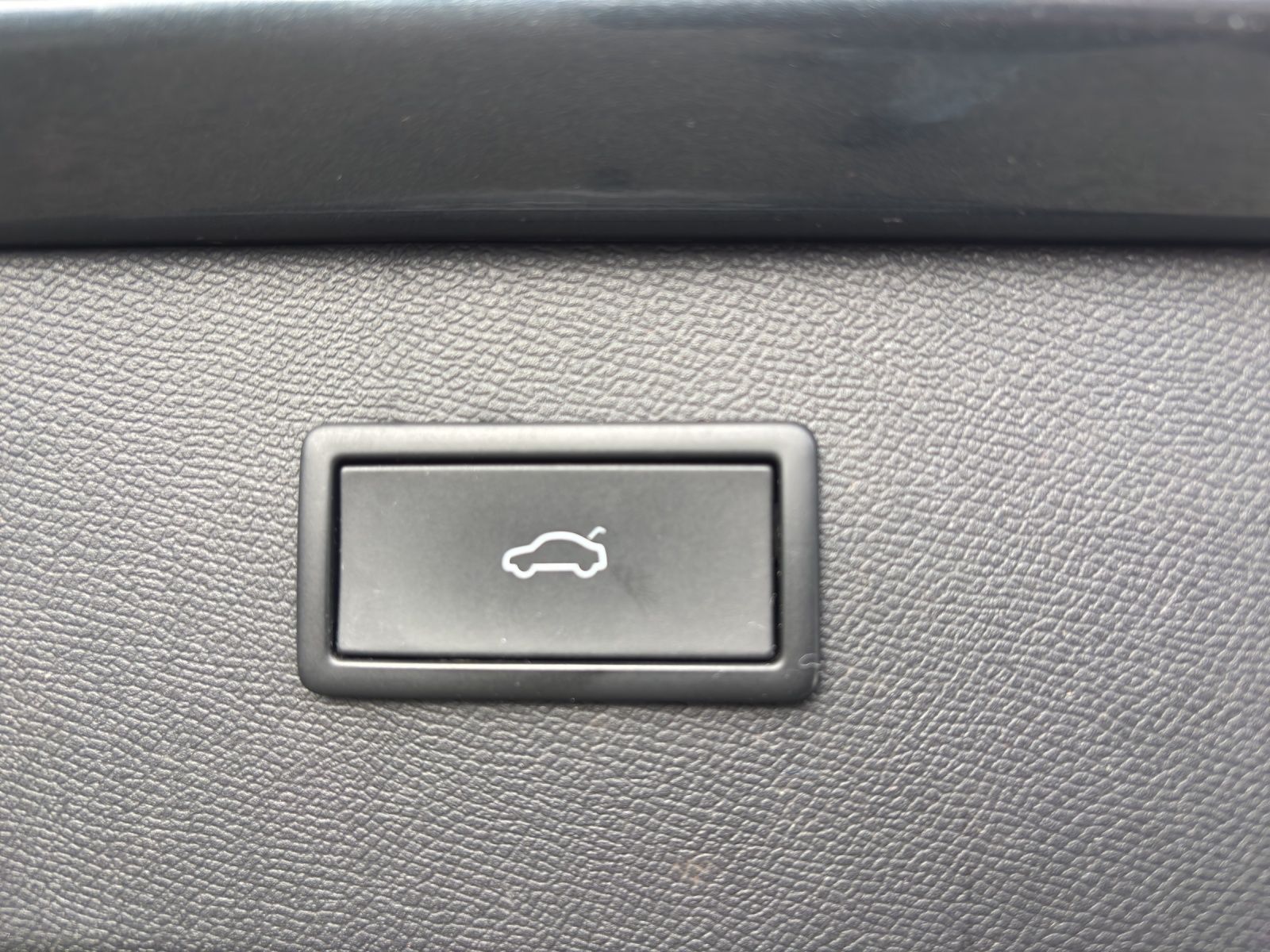 Cupra Formentor VZ 1.4 TSI DSG eHybrid Leder Pano AHK