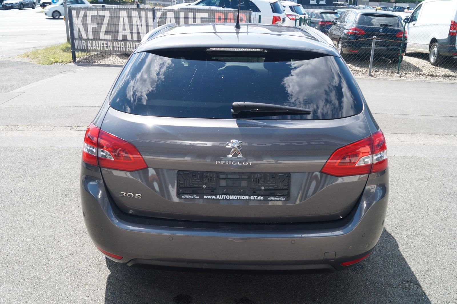 Peugeot 308 SW Allure - Samsaru's Car Outlet