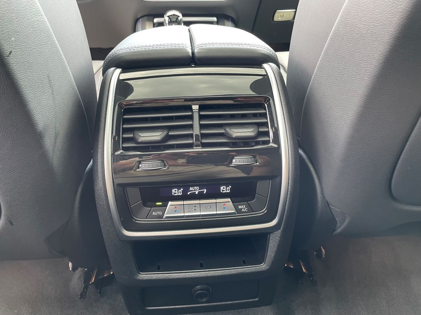 BMW X5 xDrive45e M SPORT PANO LASER PA+ HUD R22 HIFI