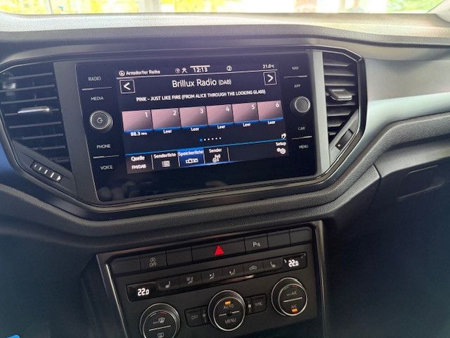 Volkswagen T-ROC - Samsaru's Car Outlet