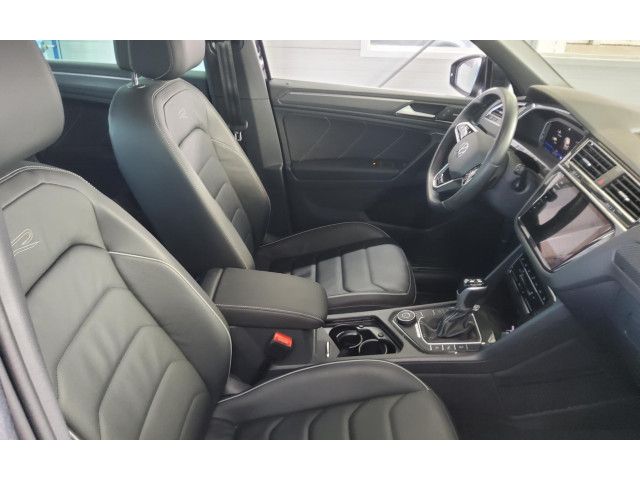 Volkswagen Tiguan 2.0 TDI R-Line 4Motion AHK IQ.LIGHT - LED
