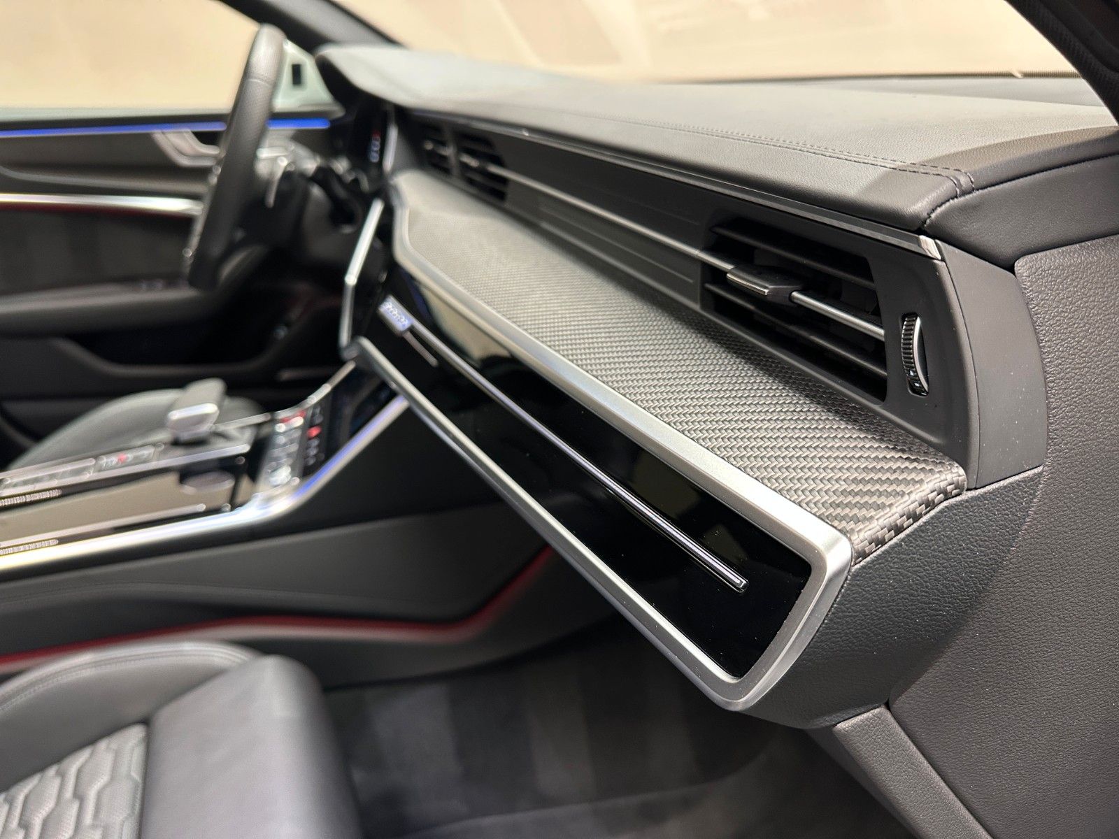 Audi RS6 Avant 4.0 TFSI quattro *1.HAND*KERAMIK*PANO*