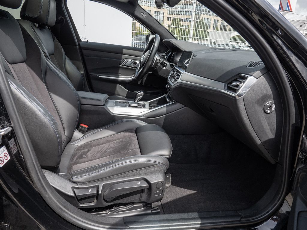 BMW 320d Touring M-Sport - Samsaru's Car Outlet