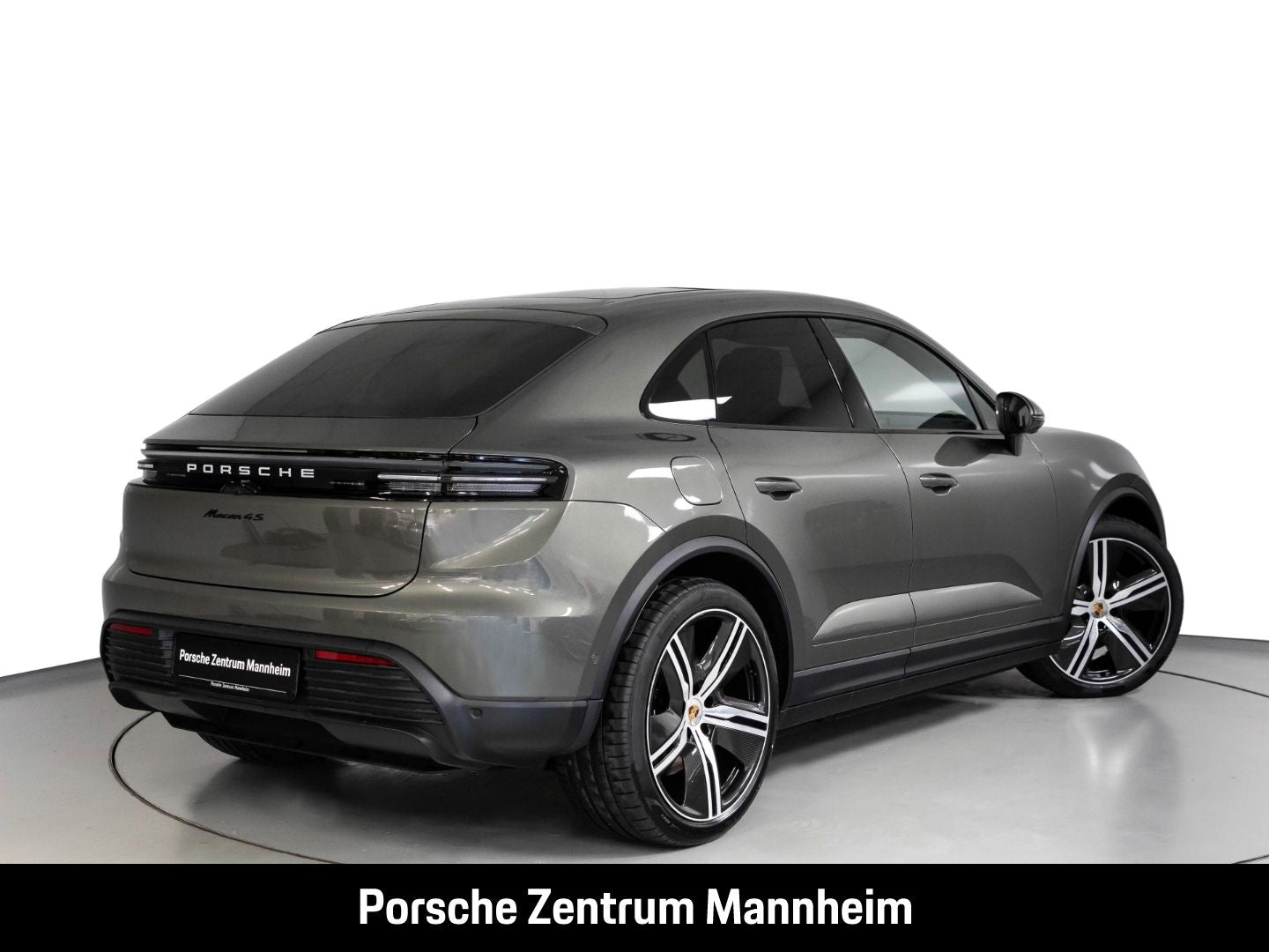 Porsche Macan 4S Matrix AHK Luft Sport-Chrono InnoDrive
