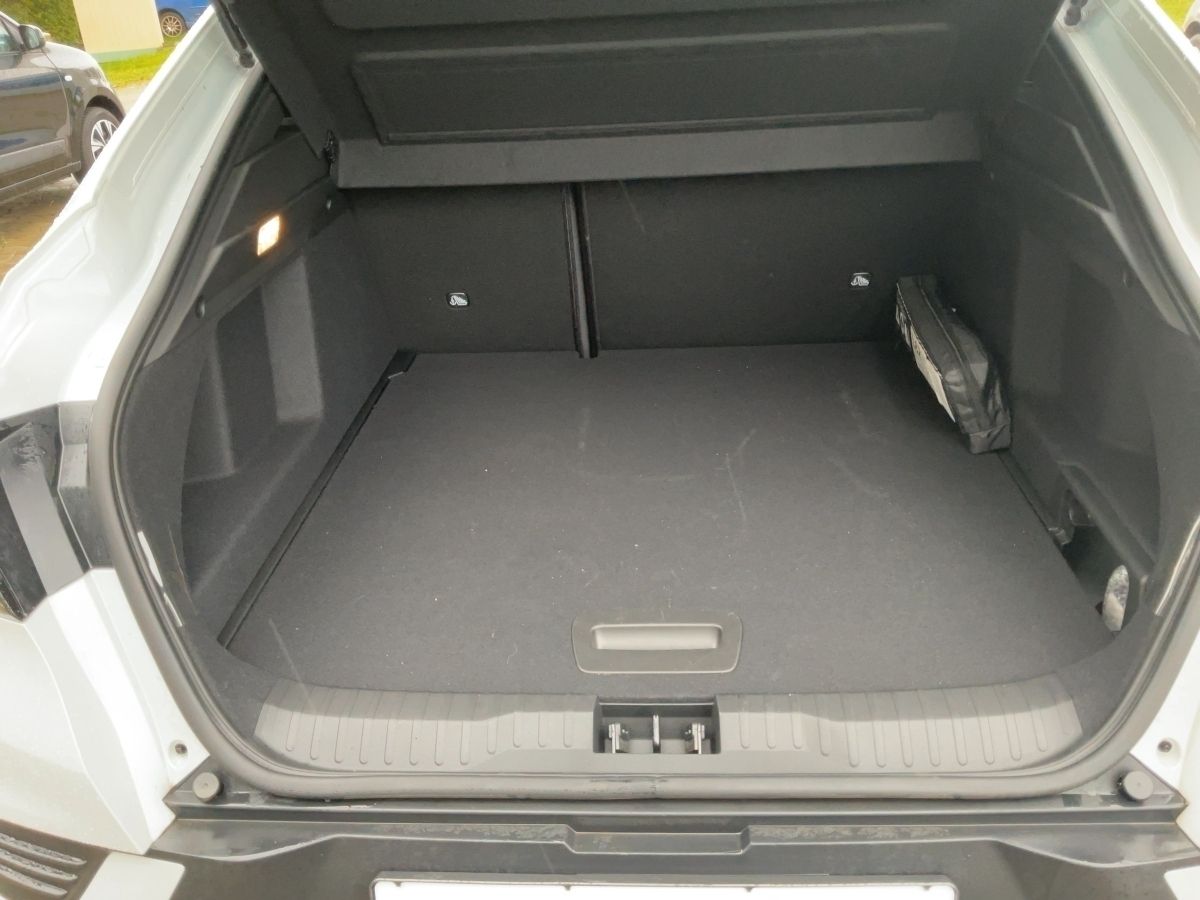 Renault Arkana ESPRIT ALPINE Full Hybrid - Samsaru's Car Outlet