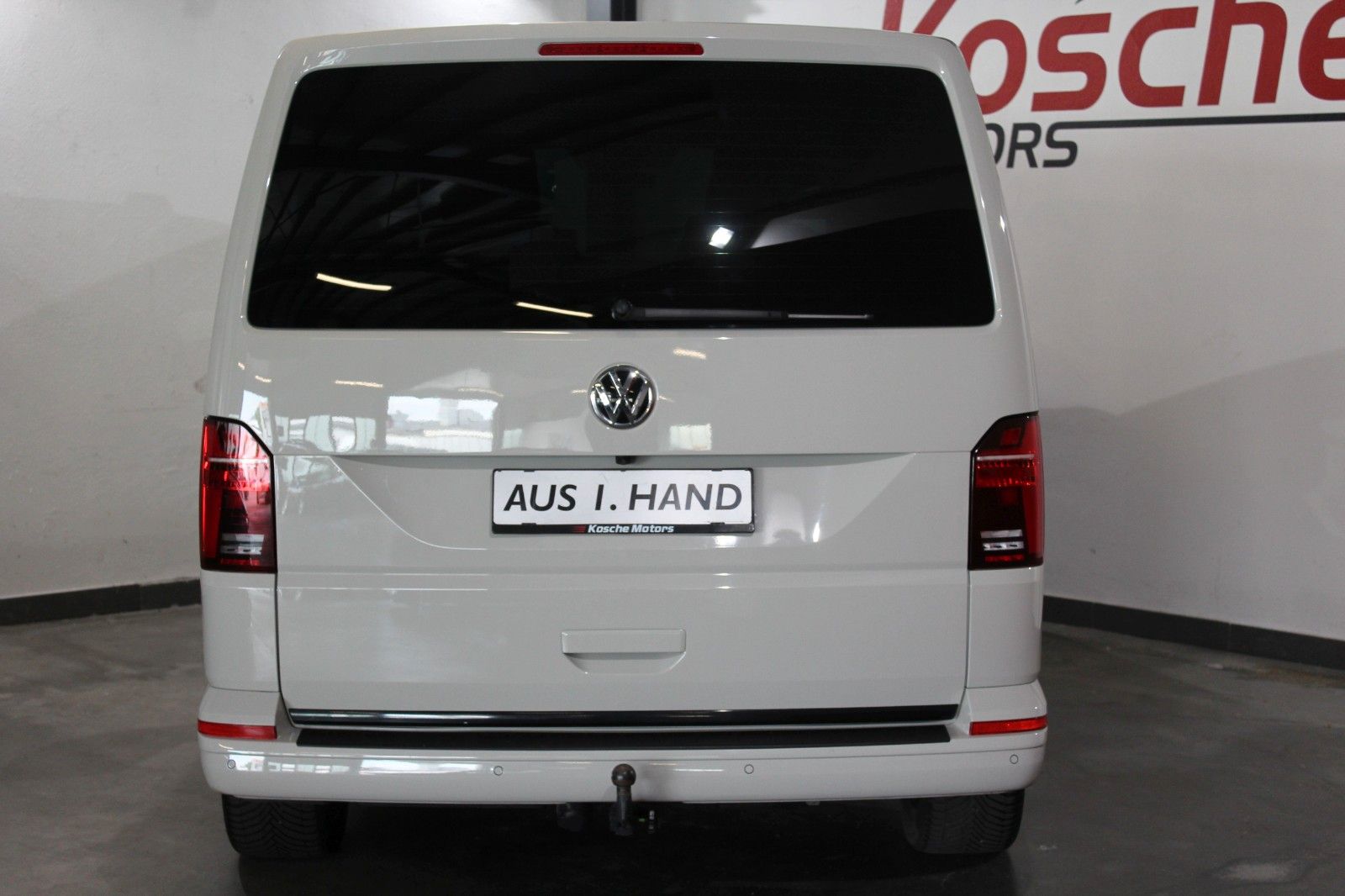 Volkswagen T6.1 Multivan 4MOTION - Samsaru's Car Outlet